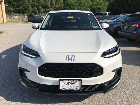 Used 2023 Honda HR-V EX-L image 3