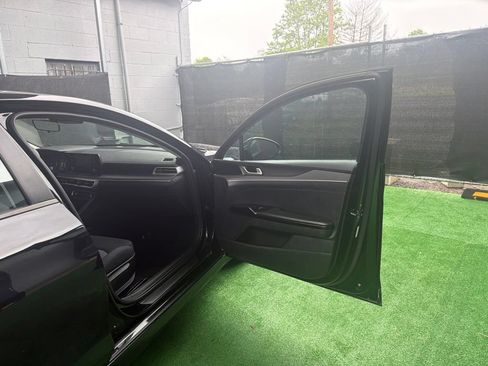 Used 2021 Kia K5 LXS FWD image 36