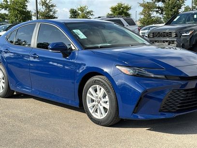 New 2025 Toyota Camry LE