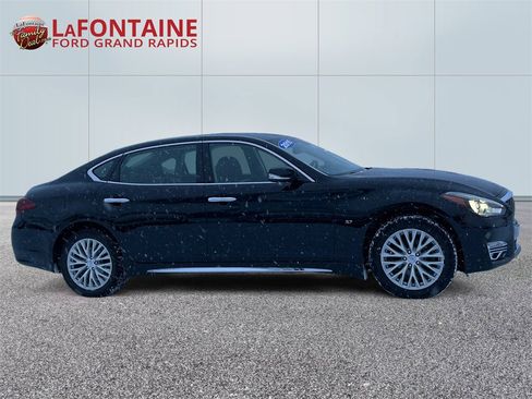 Used 2015 INFINITI Q70 L 3.7 w/ Deluxe Touring Package image 8