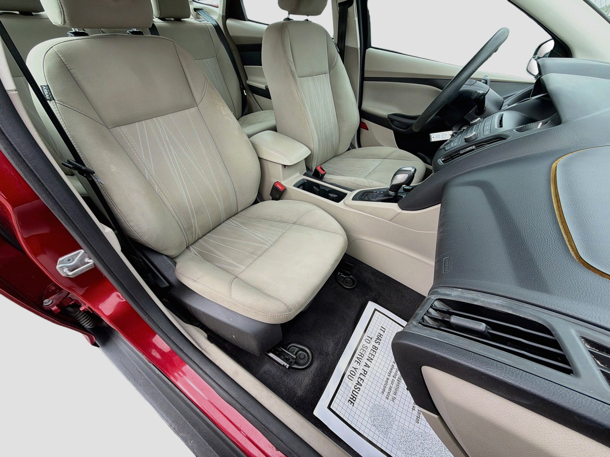 Used 2016 Ford Focus SE FWD image 12