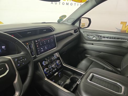 Certified 2024 GMC Yukon Denali image 25