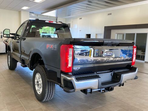 New 2026 Ford F350 XLT w/ FX4 Off-Road Package AWD/4WD image 5