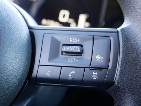 Certified 2025 Nissan Kicks SV w/ SV Premium Package image 29