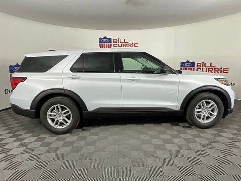 New 2026 Ford Explorer Active image 2