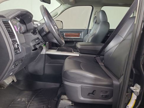 Used 2010 Dodge Ram 2500 Truck Laramie w/ Chrome Accents Group image 17
