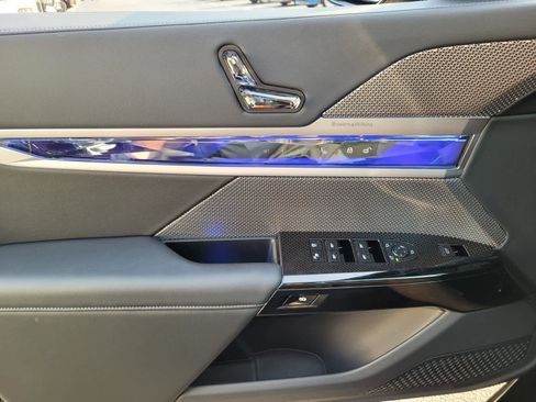 New 2025 BMW 740i 740i image 5