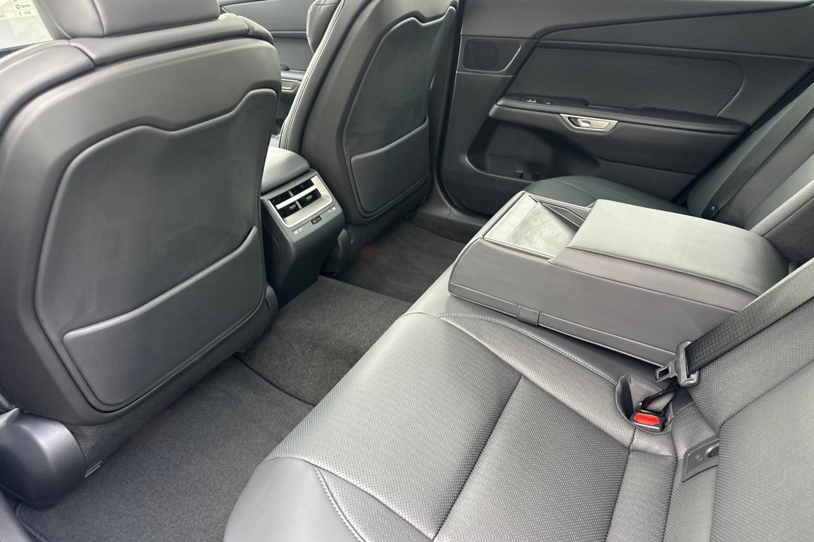 New 2026 Lexus ES 350h w/ Convenience Package FWD image 23