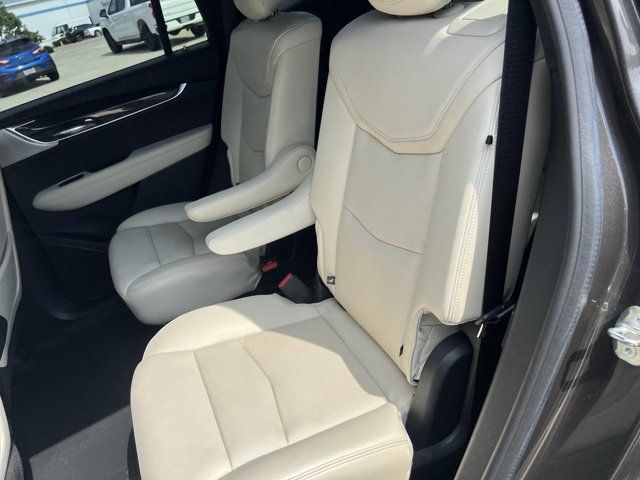 Used 2020 Cadillac XT6 Sport AWD/4WD image 26
