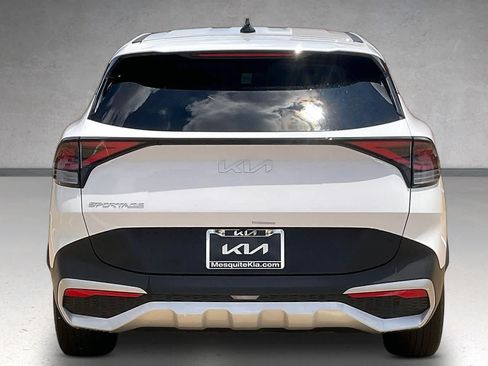 Certified 2024 Kia Sportage EX FWD image 5