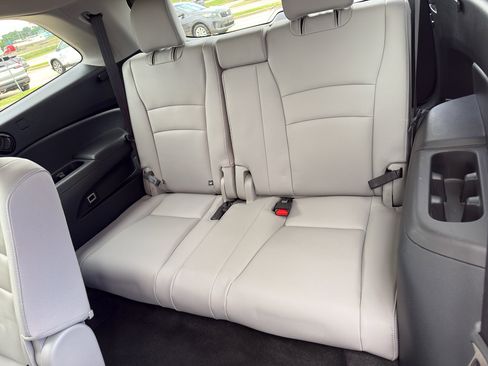 Used 2022 Honda Pilot Special Edition image 16