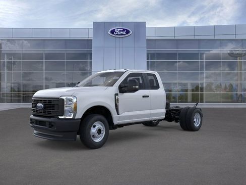 New 2026 Ford F350 XL image 1