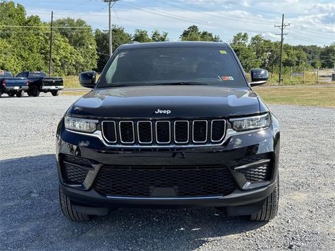 New 2025 Jeep Grand Cherokee Laredo X w/ Trailer Tow Package image 23