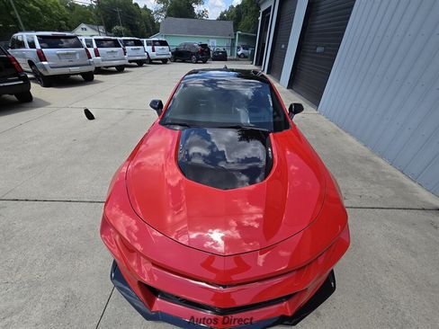 Used 2017 Chevrolet Camaro ZL1 RWD image 21