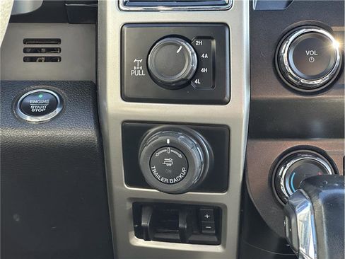 Used 2019 Ford F150 Lariat image 25