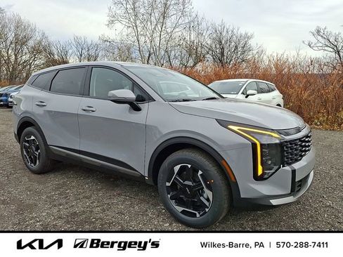 New 2026 Kia Sportage S AWD/4WD image 2