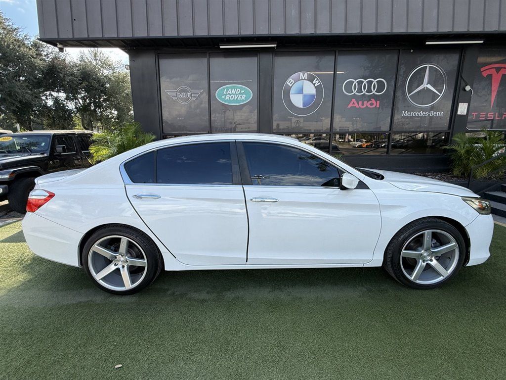 Used 2013 Honda Accord Sport image 8