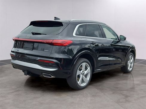 New 2025 Audi Q5 Premium Plus image 3