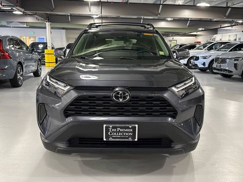 Used 2025 Toyota RAV4 XLE w/ Weather Package AWD/4WD image 6
