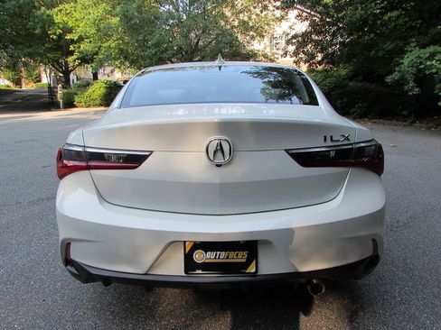 Used 2019 Acura ILX FWD image 5