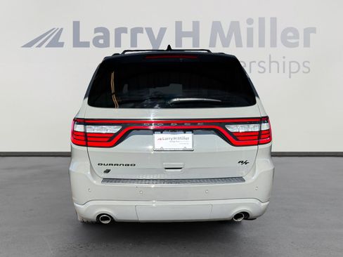 Used 2025 Dodge Durango R/T w/ Blacktop Package AWD/4WD image 4
