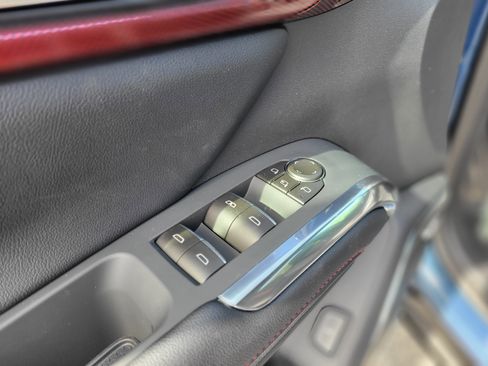 New 2026 Chevrolet Traverse RS FWD image 27