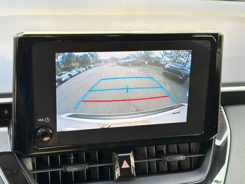Used 2023 Toyota Corolla LE FWD image 29