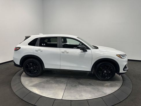Certified 2026 Honda HR-V Sport image 8