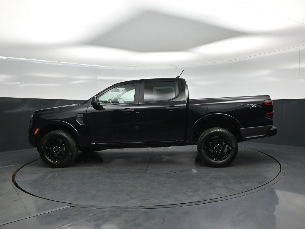 New 2026 Ford Ranger XLT w/ Black Appearance Package AWD/4WD image 25