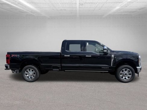 New 2026 Ford F250 King Ranch w/ Chrome Package AWD/4WD image 2