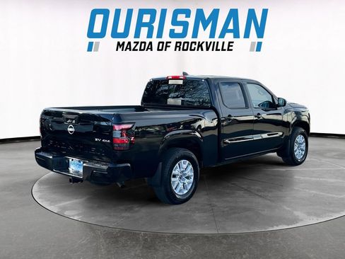 Used 2024 Nissan Frontier SV image 6