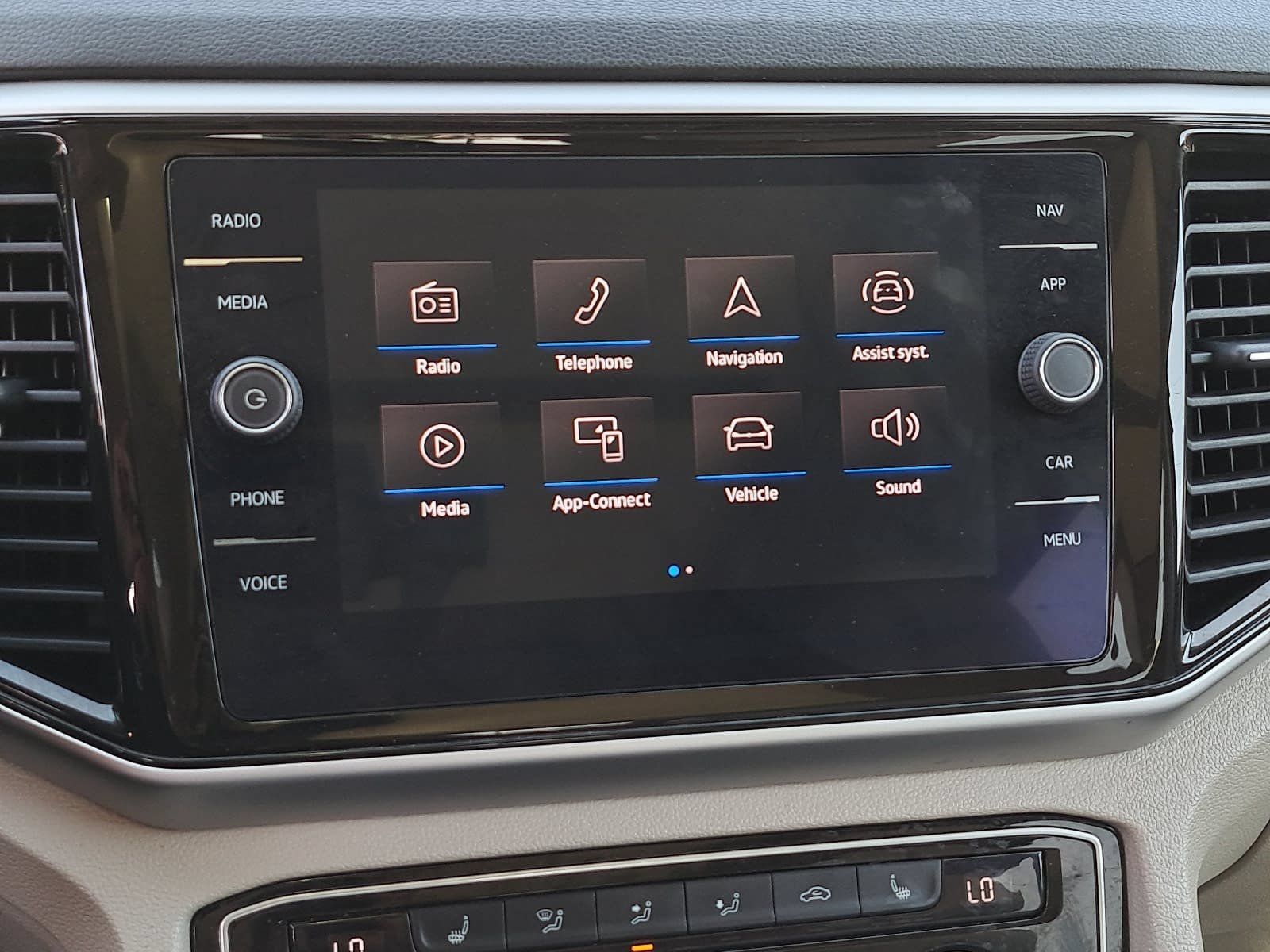 Used 2022 Volkswagen Atlas SEL AWD/4WD image 23