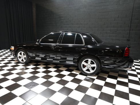 Used 2004 Mercury Marauder RWD image 23