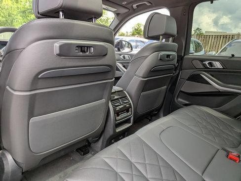 New 2026 BMW X5 xDrive40i w/ Executive Package AWD/4WD image 32