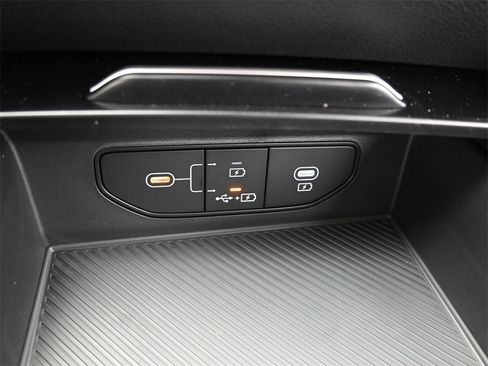 New 2026 Kia Sportage S image 28