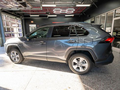 Used 2025 Toyota RAV4 XLE image 2