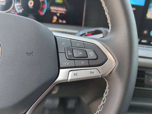 New 2026 Volkswagen Tiguan S image 42