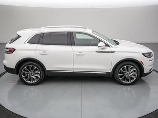 Used 2023 Lincoln Nautilus Reserve w/ Equipment Group 201A FWD video 3