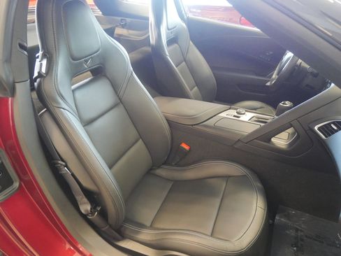 Used 2019 Chevrolet Corvette Stingray Coupe w/ 2LT Preferred Equipment Group image 14