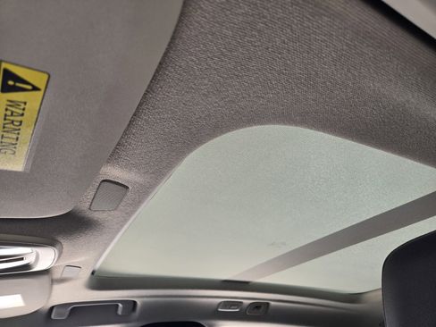 Used 2024 Volvo XC40 B5 Ultimate w/ Protection Package Premier image 41