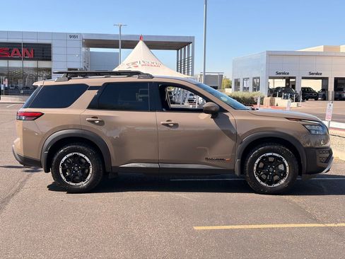 Certified 2024 Nissan Pathfinder Rock Creek AWD/4WD image 7