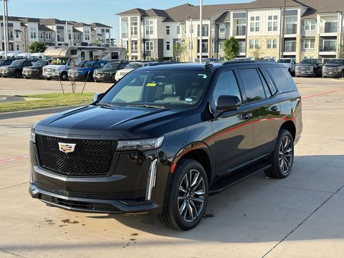 Used 2022 Cadillac Escalade Sport RWD image 10