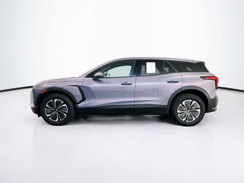 Used 2024 Chevrolet Blazer EV LT AWD/4WD image 4