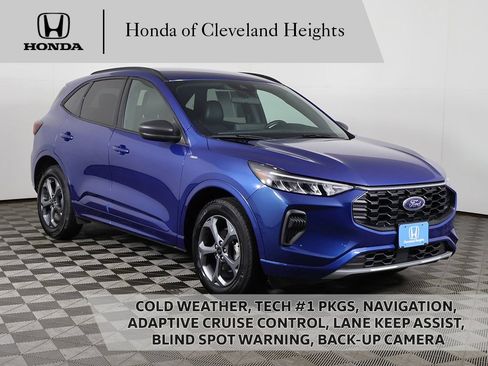 Used 2023 Ford Escape ST-Line w/ Tech Pack #1 AWD/4WD image 1