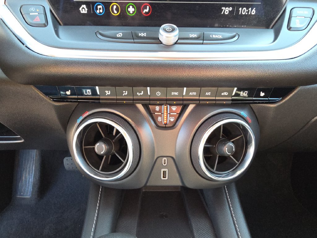 Used 2024 Chevrolet Blazer LT w/ Convenience Package FWD image 23