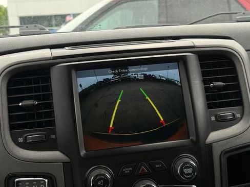 Used 2019 RAM 1500 Express w/ Wheel & Sound Group AWD/4WD image 3