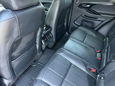 Certified 2022 Land Rover Range Rover Evoque R-Dynamic S AWD/4WD image 11
