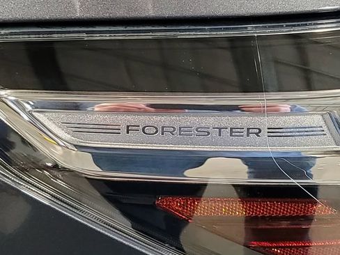 Used 2021 Subaru Forester Premium w/ Popular Package #1 AWD/4WD image 27