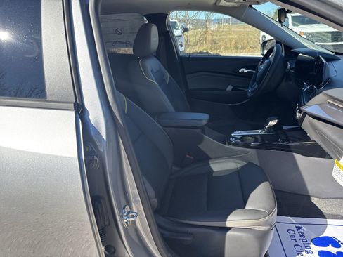 New 2026 Chevrolet Trax ACTIV w/ Sunroof Package image 26