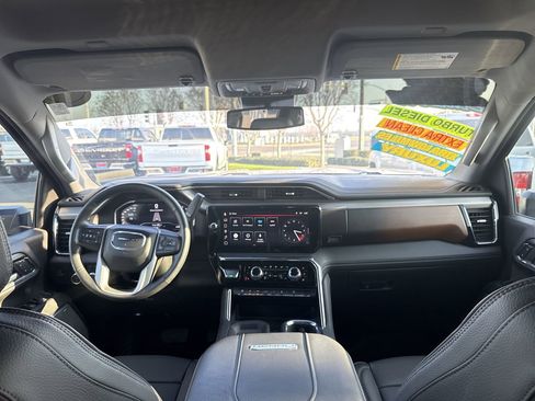 Used 2024 GMC Sierra 2500 Denali w/ Max Trailering Package image 19